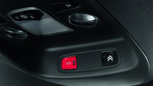 De nieuwe Citron DS4 is volgens zijn makers allerminst doorsnee, bedoeld voor degene die eens wat anders wilt rijden en stiekem de gewone Citron-modellen te braaf vindt. Hoe maakt deze rebelse Frans