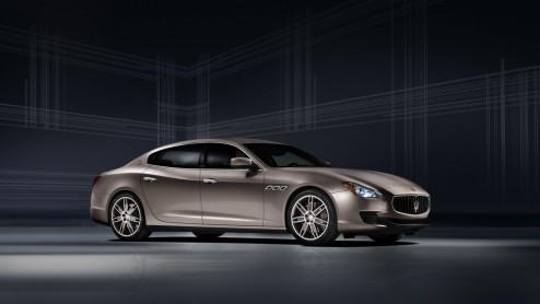 Maserati presenteert op de IAA Frankfurt 2013 een speciale editie van de Quattroporte, naast de nieuwe Ghibli. Het is de Quattroporte Ermenegildo Zegna Limited Edition.