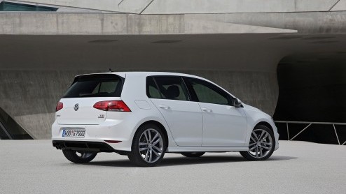 Volkswagen Golf R Line is gebaseerd op Highline en staat in de showroom vanaf 26.795 euro