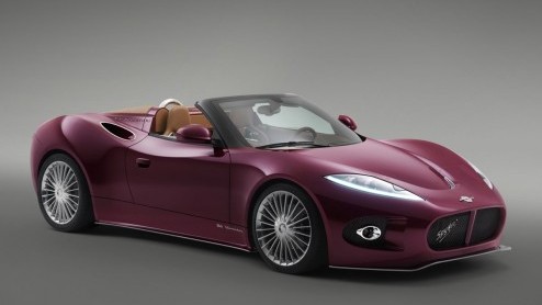 Spyker heeft de B6 Venator Spyder Concept wereldkundig gemaakt en tevens een prijskaartje aan de zomerse bolide gehangen, die vanaf eind volgend jaar pas in productie gaat.