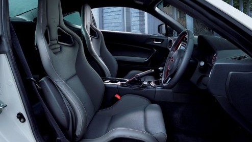 Wie had gehoopt op een extra potente Subaru BRZ STI komt helaas bedrogen uit. Subaru heeft het doek getrokken van de BRZ tS, tuned by STI.