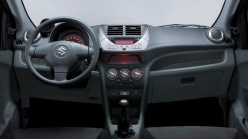 Suzuki heeft gesleuteld aan de techniek van de Alto en duikt zodoende onder de CO2-grens, zodat er geen bpm over hoeft afgedragen te worden. De vanafprijs van 7.999 euro blijft dus gehandhaafd.