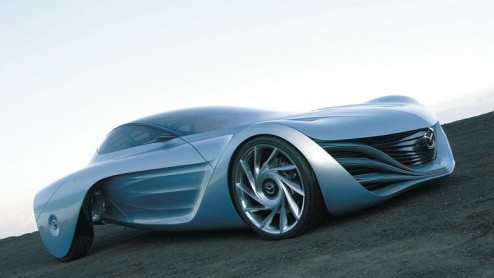 Dat is even schrikken. Een wel heel extreme Mazda concept; de Taiki. Dit studiemodel is te zien op de Tokyo Motor Show en vertegenwoordigt een sportauto met natuurlijke vormen, voorzien van een rotati
