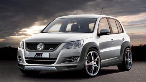 De Volkswagen Tiguan is nog niet koud op de markt of tuner Abt heeft zich er al weer over gebuigd. Zn looks werden stevig, maar niet overdreven aangedikt en ook motorisch weten ze wel van wanten.