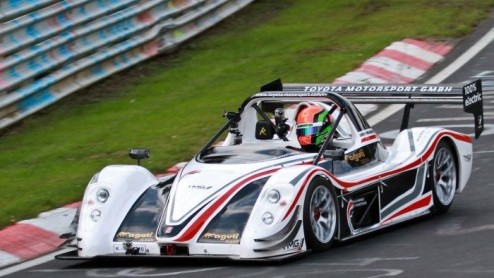 Toyota Motorsport heeft het ronderecord voor elektrische auto's op de Nrburgring aan flarden gereden. Deze week reed een speciaal ontwikkelde raceauto met 375 pk door de Groene Hel in 7 minuten en 47