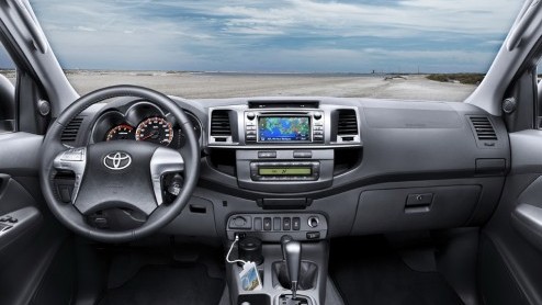 Nee, de markt voor pick-ups is in Nederland niet groot. Maar wel stabiel. De facelift voor de Toyota HiLux mag dus ook niet aan onze neus voorbij gaan.