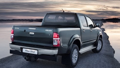 Nee, de markt voor pick-ups is in Nederland niet groot. Maar wel stabiel. De facelift voor de Toyota HiLux mag dus ook niet aan onze neus voorbij gaan.