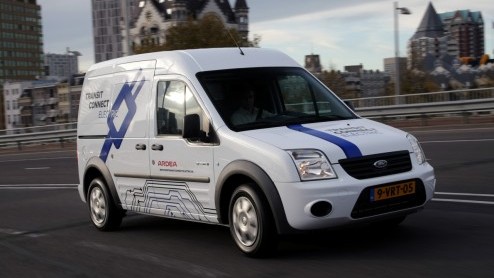 Azure Dynamics Corporation, Fords Amerikaanse EV-partner van de Transit Connect Electric, heeft twee Nederlandse dealers aangesteld. Vanuit vier locaties wordt de elektrische Transit aan de man gebrac