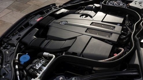 Autotest vernieuwde Mercedes-Benz E-Klasse E250 en E400.