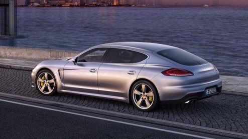 Porsche vernieuwt de Panamera en introduceert plug-in hybride en nieuwe V6. Later volgt een 300 pk diesel.
