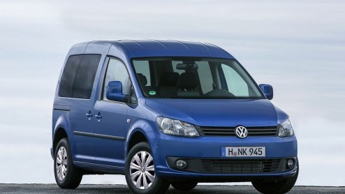 Volkswagen plakt voortaan ook een Bluemotion-label op de Caddy. Met een fabrieksverbruik van 4,5 l/100 km is het de zuinigste Caddy ooit. Vanaf september dit jaar is de Caddy Bluemotion te bestellen.