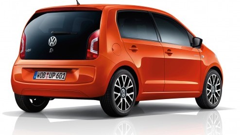 Volkswagen Up tijdelijk als Groove Up, leverbaar in spetterend oranje en uitgerust met Fender-audio.