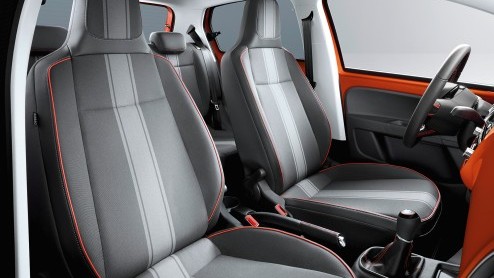 Volkswagen Up tijdelijk als Groove Up, leverbaar in spetterend oranje en uitgerust met Fender-audio.