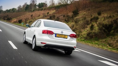 Autotest Volkswagen Jetta Hybrid 14% bijtelling.