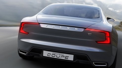 Na vele teasers is de Volvo Concept Coup dan eindelijk officieel. Het studiemodel blijkt een plug-inhybride met een vermogen van 400 pk.