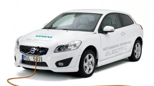 Volvo C30 Electric krijgt nieuwe Siemens-elektromotor. Deze zomer starten de eerste tests.