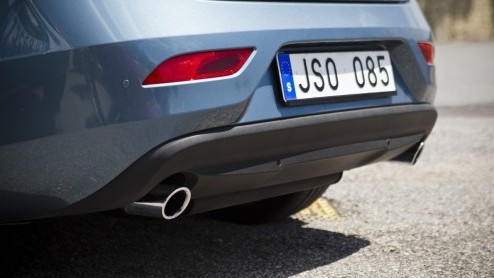 De Volvo S40 en V50 lopen op hun laatste benen maar opvolging is onderweg, want het is de nieuwe V40 die het stokje mag gaan overnemen. Als vijfdeurs hatchback staat de nieuwe Zweed direct tegenover d