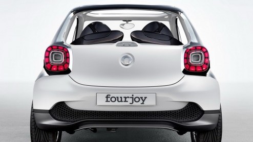 Smart neemt voorproefje nieuwe forfour mee naar IAA 2013 en noemt het studiemodel fourjoy.
