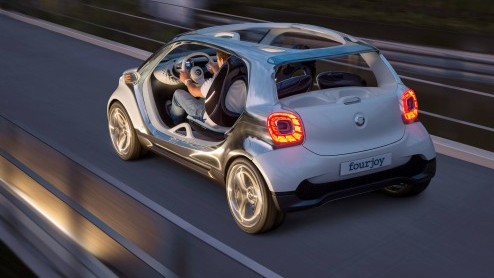 Smart neemt voorproefje nieuwe forfour mee naar IAA 2013 en noemt het studiemodel fourjoy.