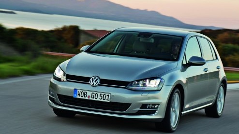 Toen we begin oktober de nieuwe Volkswagen Golf tijdens de internationale persintroductie reden, kon dat (als zo vaak) uitsluitend met de krachtiger gemotoriseerde uitvoeringen. Dat roept de vraag op