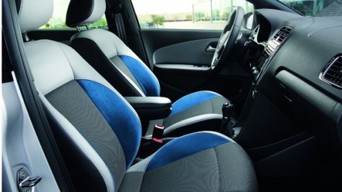 Kunnen sportief en bewust rijden samengaan? Dat is de vraag die menigeen zich stelt en die Volkswagen exact zo verwoordt in zijn folder van de Polo BlueGT. In dit geval dus een combinatie van het zuin