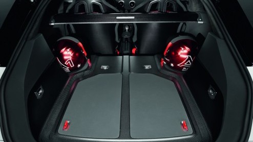 Het jaarlijkse feestje voor Audi, Volkswagen, Skoda en Seat-fans Worthersee 2011 is deze week weer een feit. Voor de 30e editie van het evenement neemt Audi een bijzondere A1 Clubsport quattro showcar