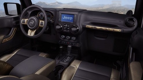 Nu elk automerk iets speciaals meebrengt naar Peking kan het 'Amerikaanse' Jeep natuurlijk niet achterblijven. Zij namen een Jeep Wrangler en lieten een stel getalenteerde designers hun gang gaan. Moo